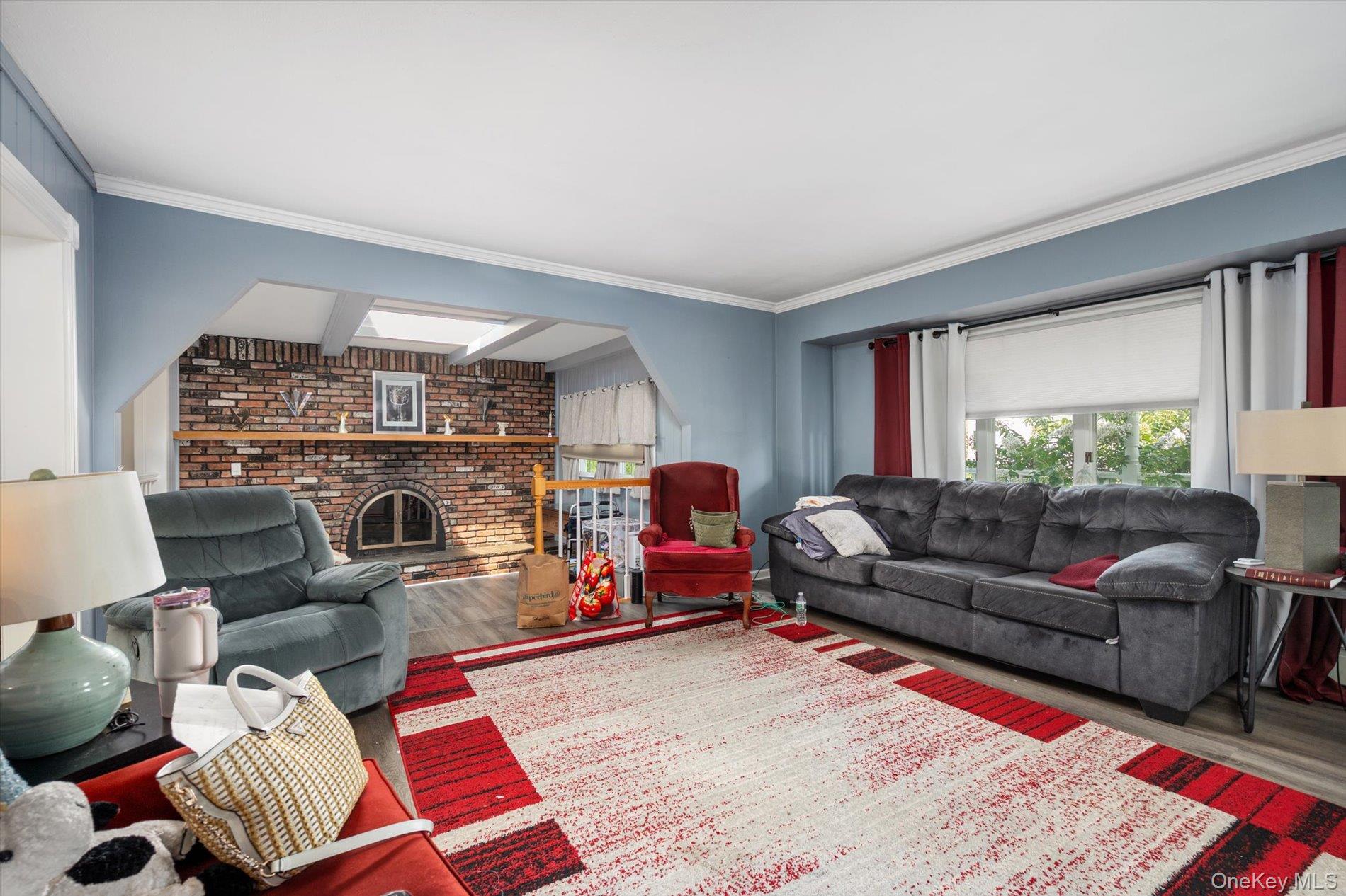 320 Brooklyn Avenue Property Photo 6