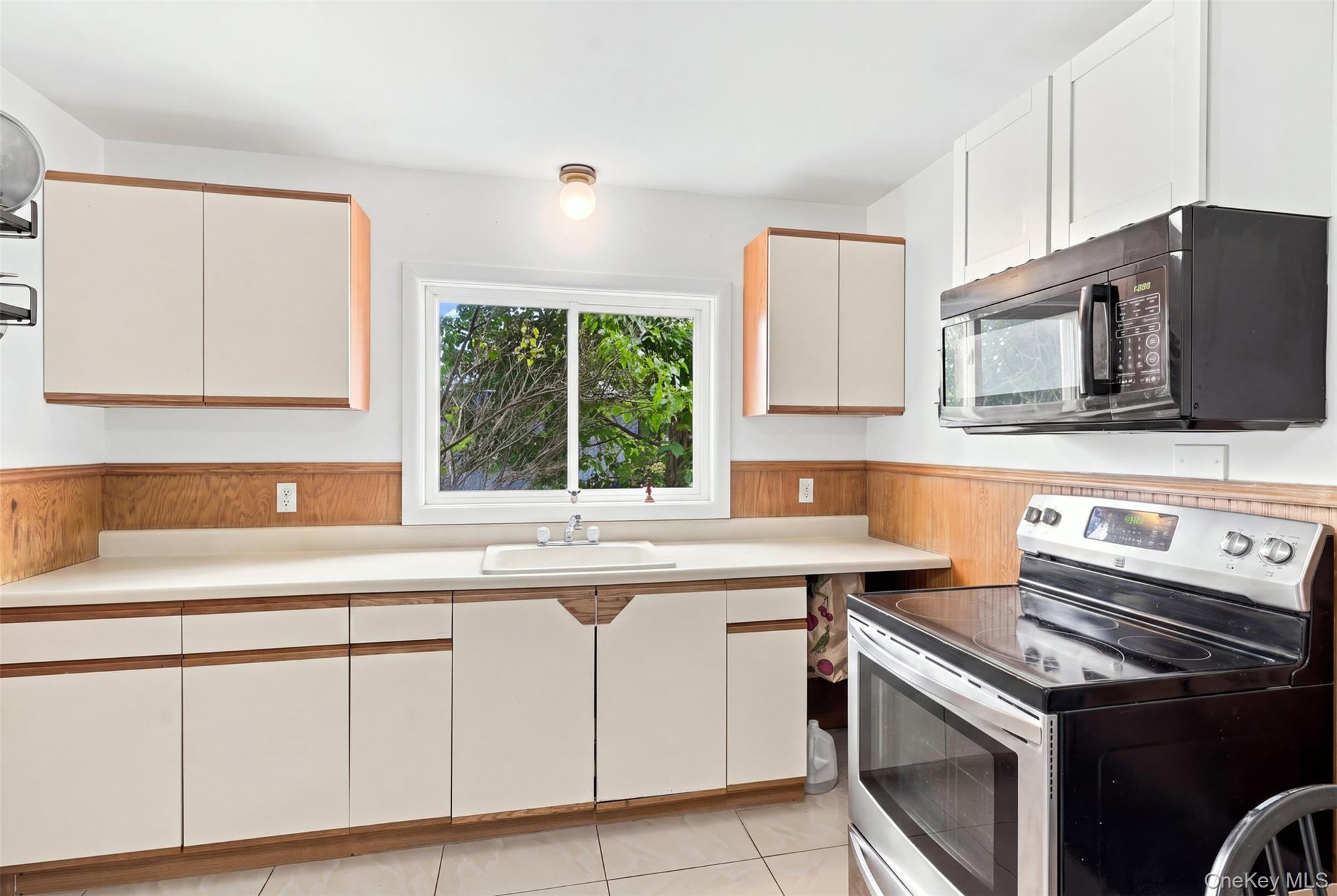 638 Sergeant Palmateer Way Property Photo 10
