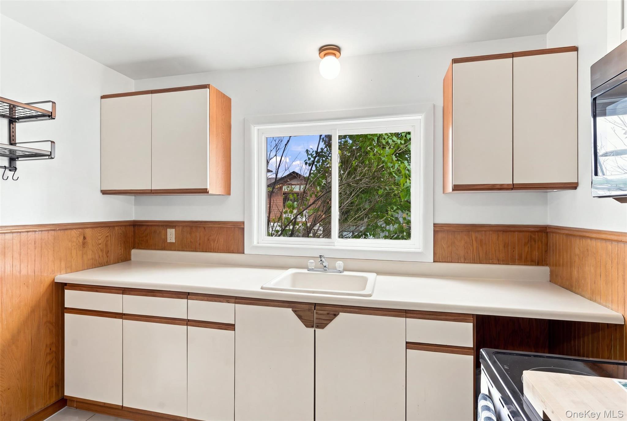 638 Sergeant Palmateer Way Property Photo 11