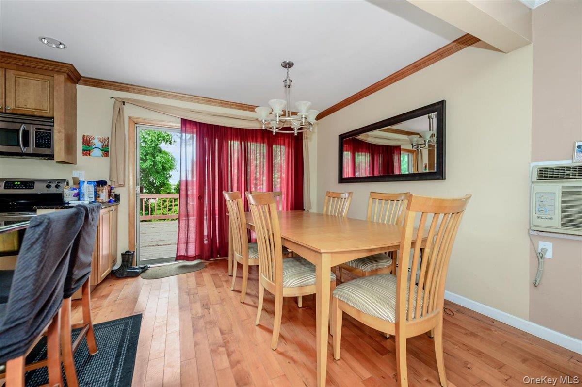 312 W Waukena Avenue Property Photo 6