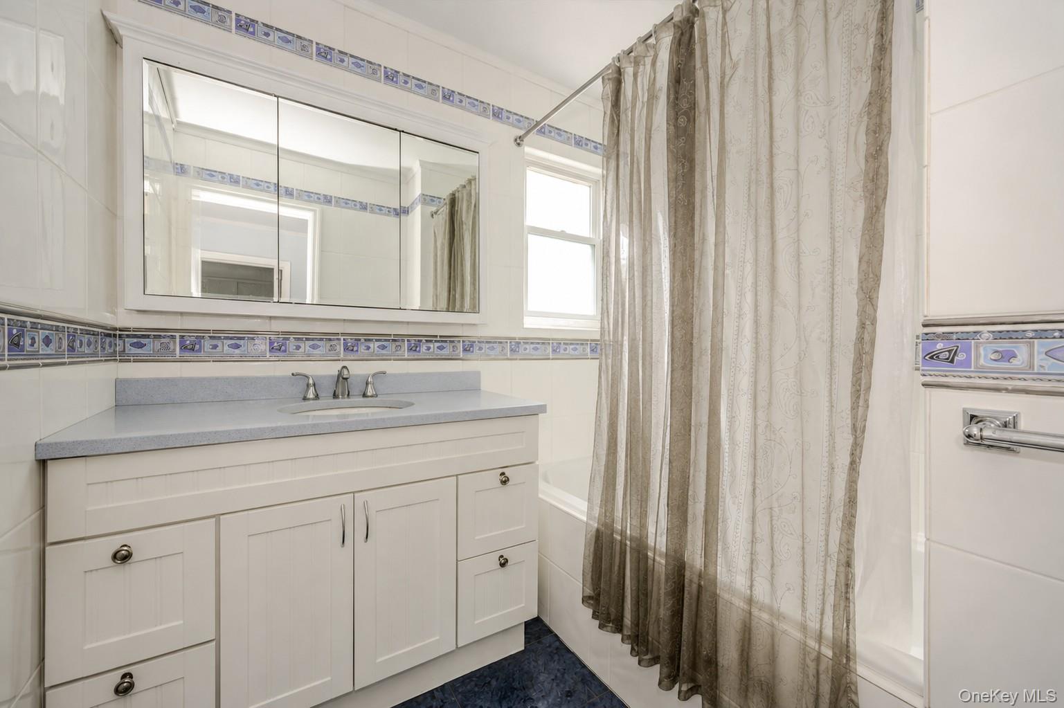 312 W Waukena Avenue Property Photo 10