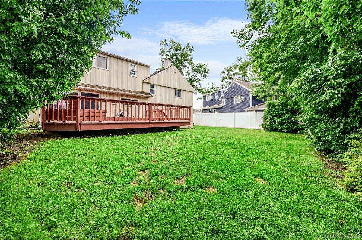 312 W Waukena Avenue Property Photo 20