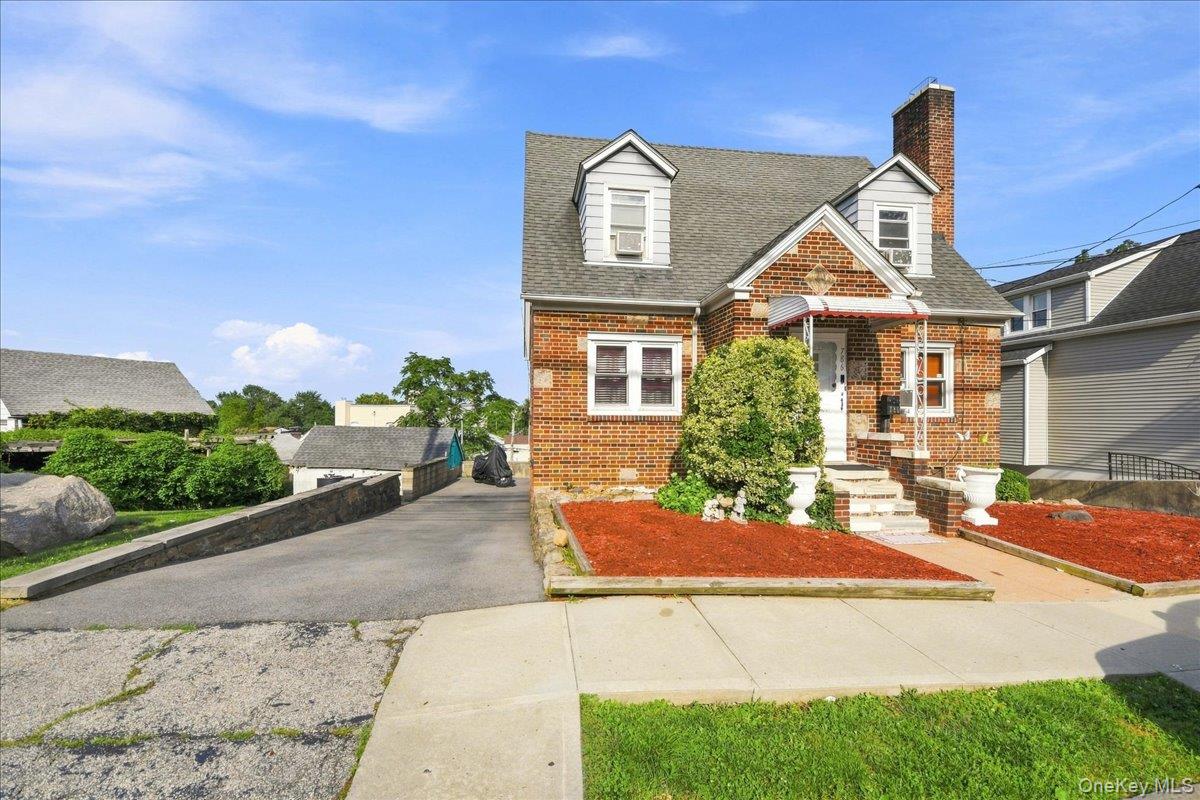 786 Mile Square Road Property Photo 1