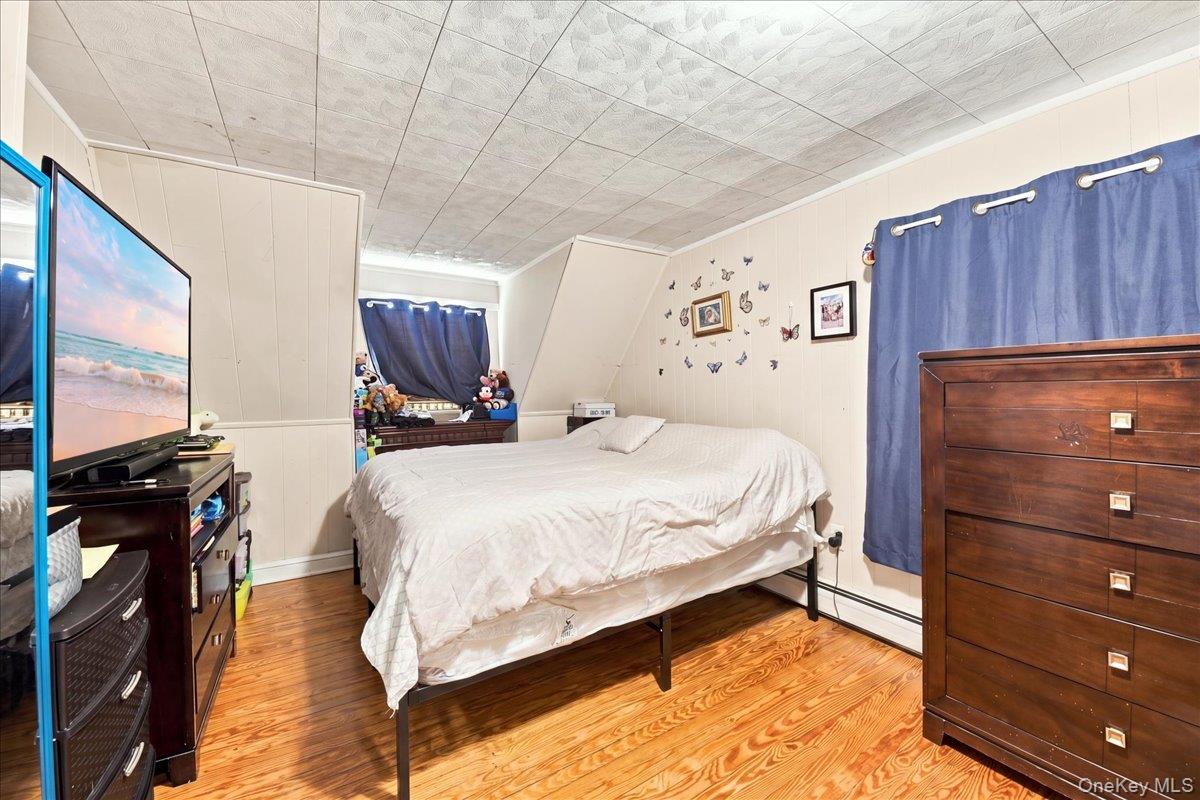 786 Mile Square Road Property Photo 7