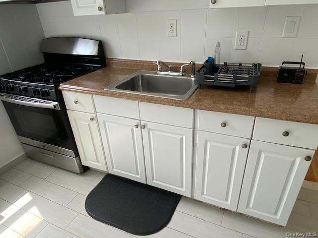 264-36 Langston Avenue A-2 Property Photo 6