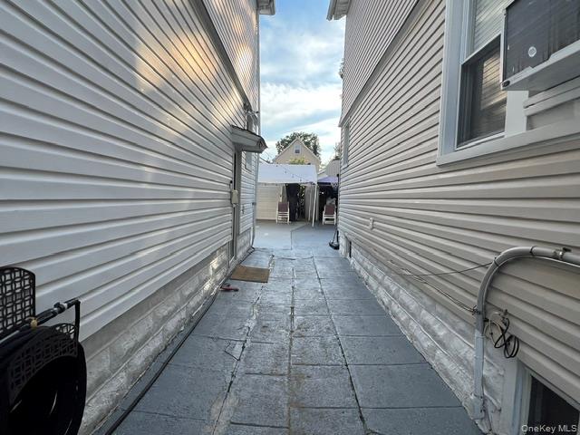 11522 124th Street Property Photo 5