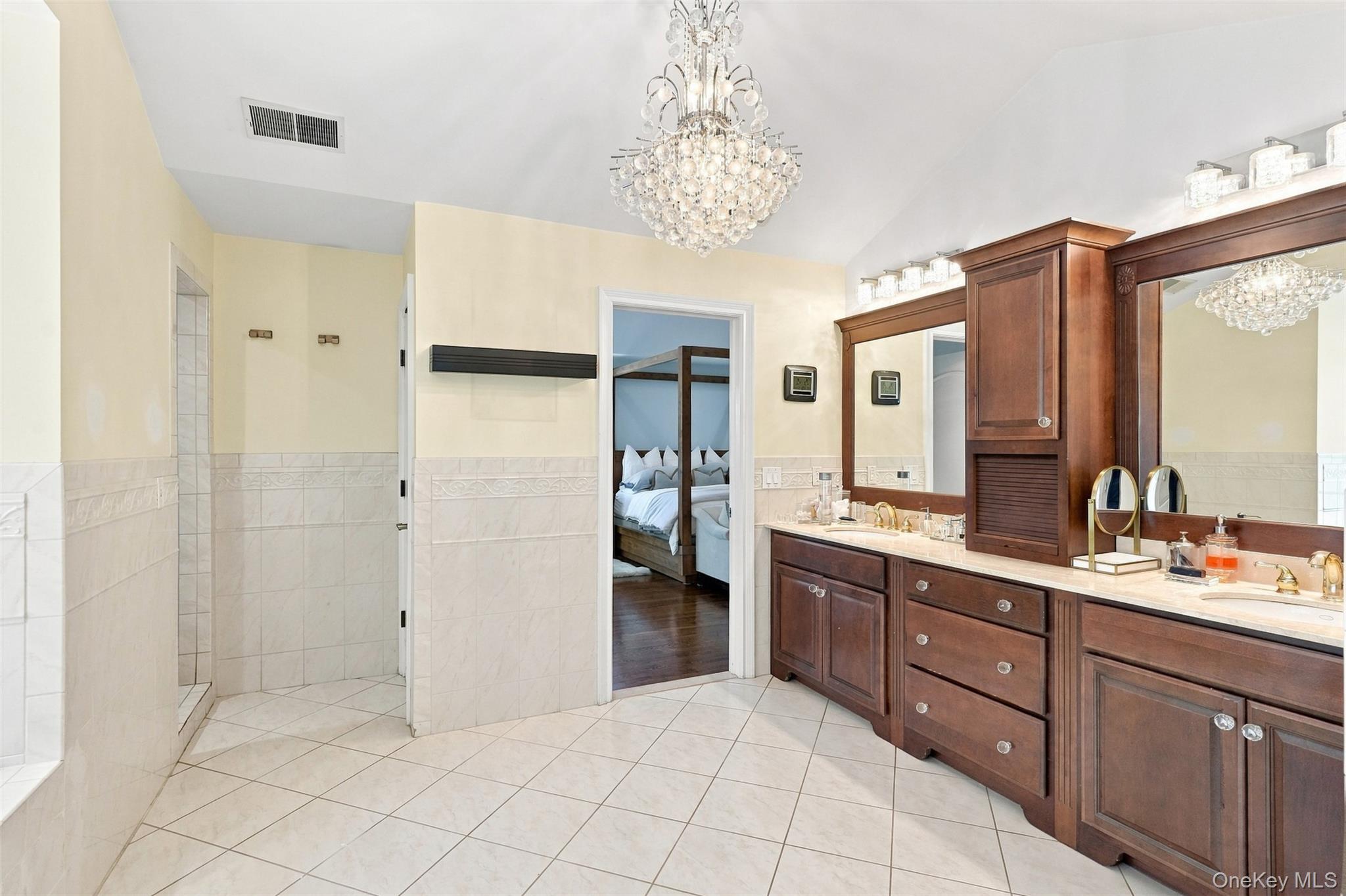 34 Woodcrest Lane Property Photo 29