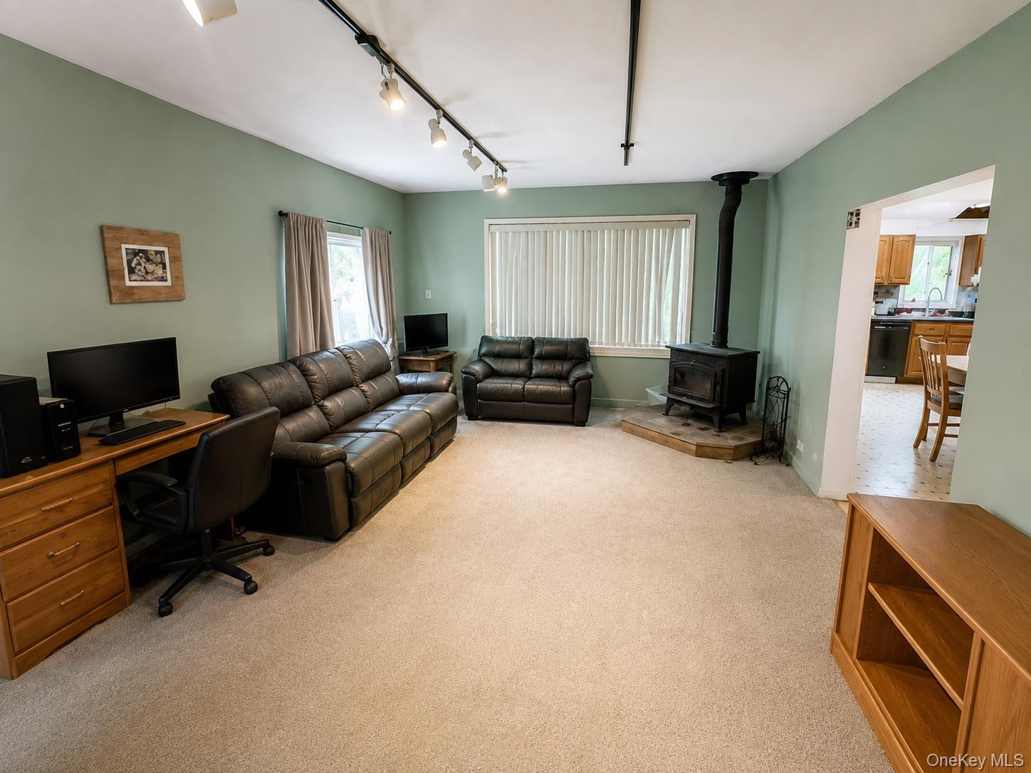 213 Mountaindale Road Property Photo 4