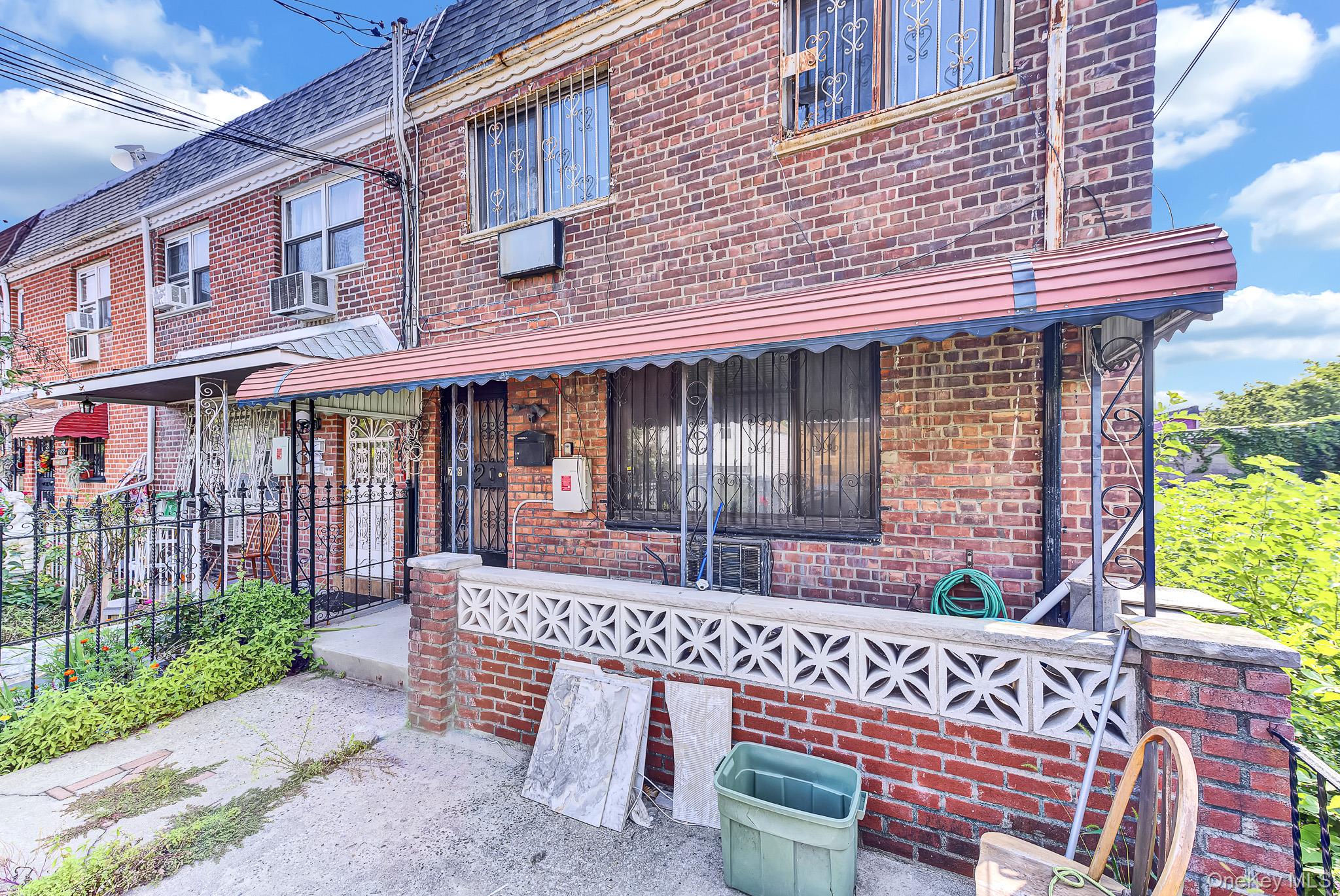 789 Autumn Avenue Property Photo 3
