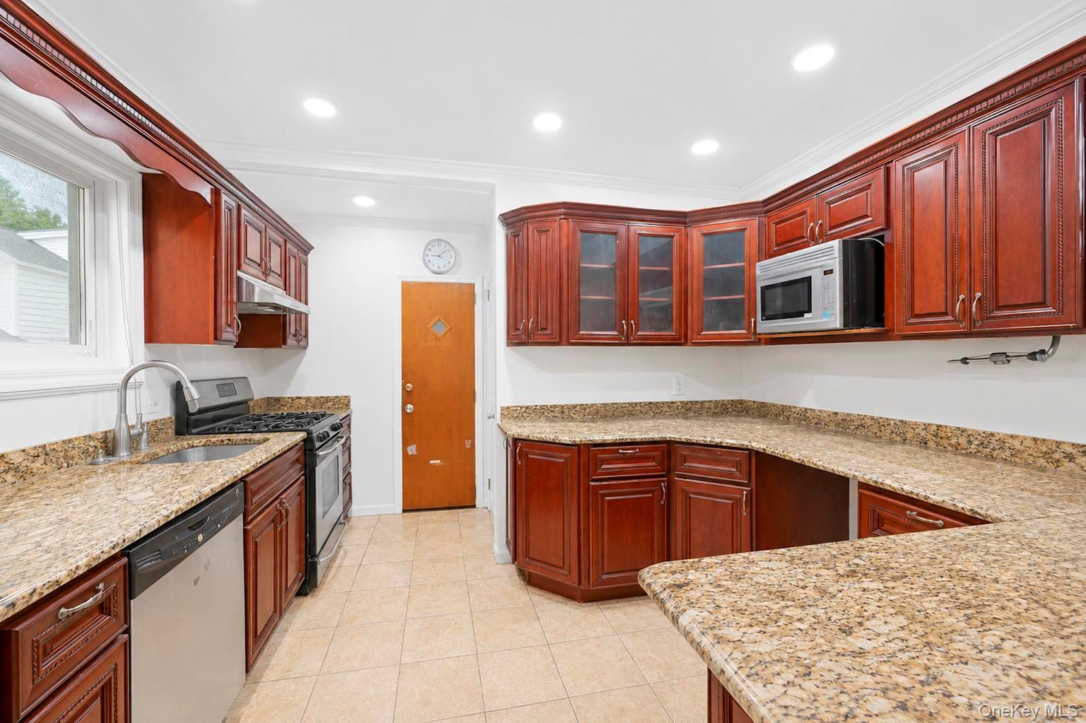 26111 83rd Avenue Property Photo 10