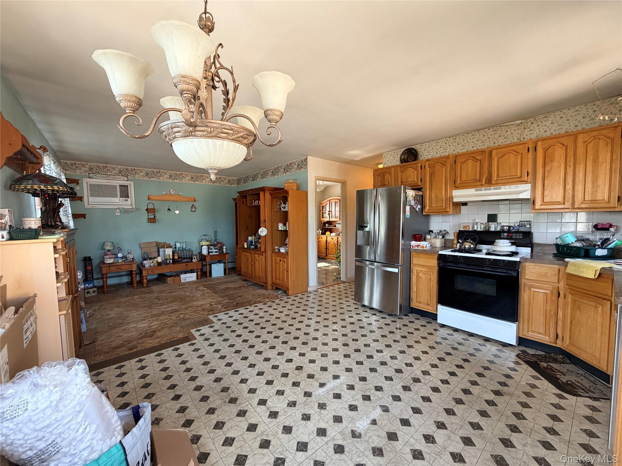 2851 Wilson Avenue Property Photo 14