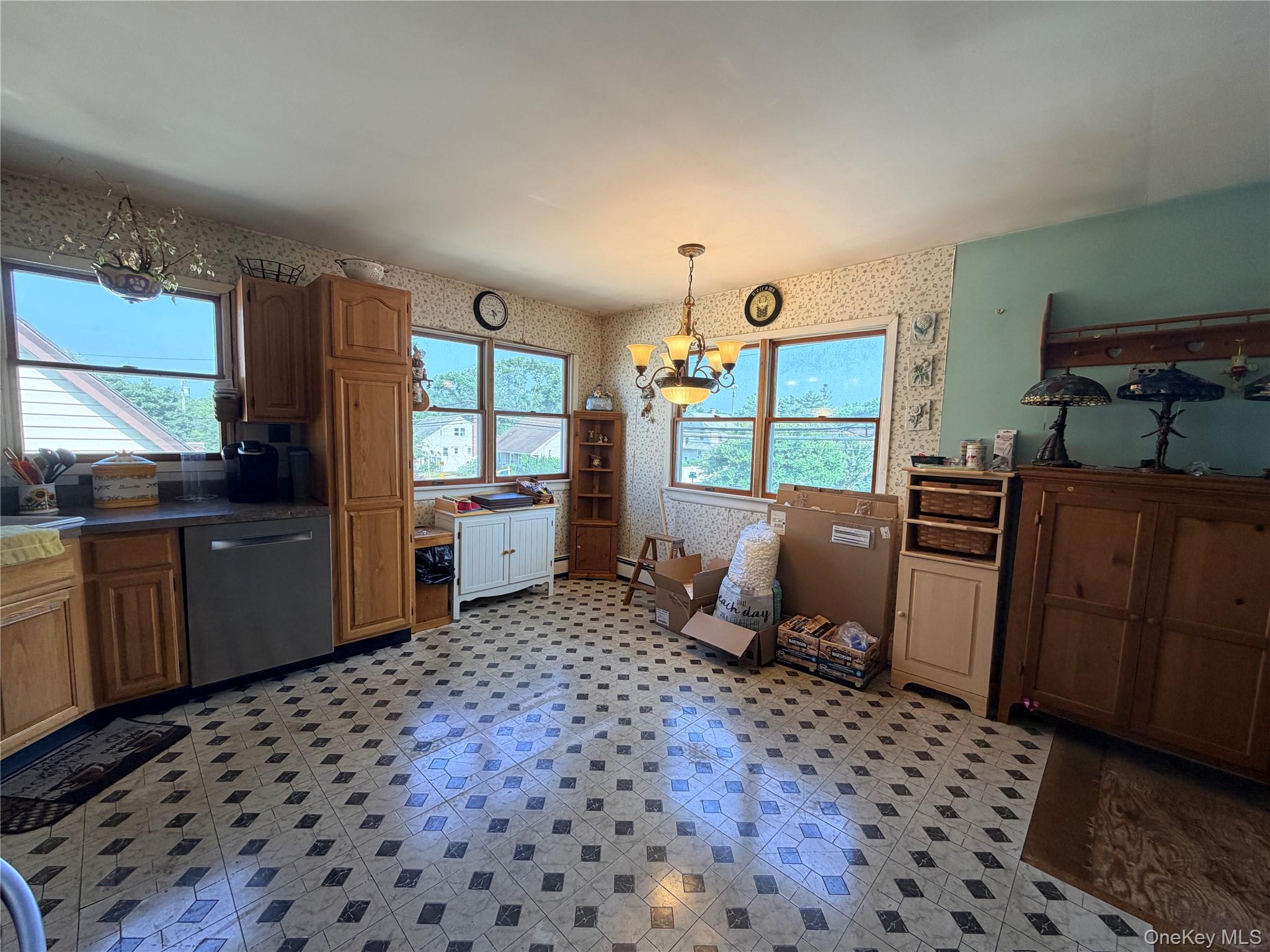 2851 Wilson Avenue Property Photo 17