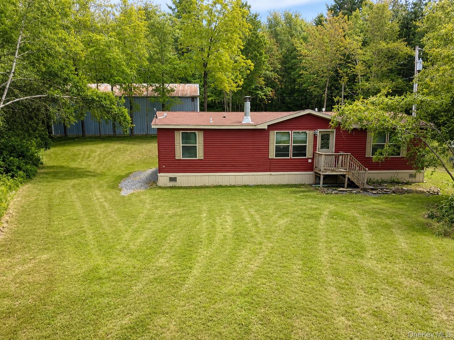 624 County Road 93 Property Photo 2