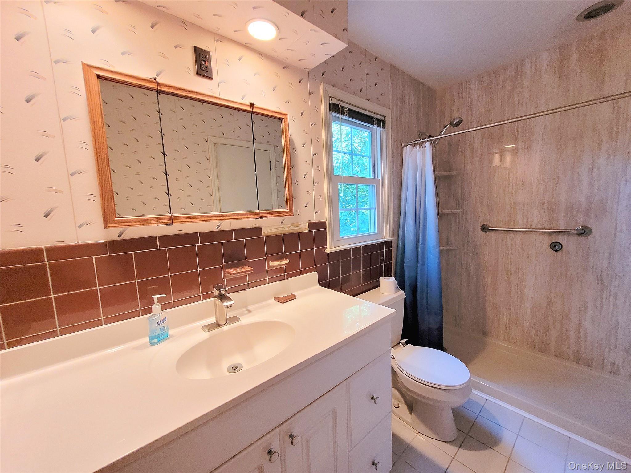 5 Pan Court Property Photo 12