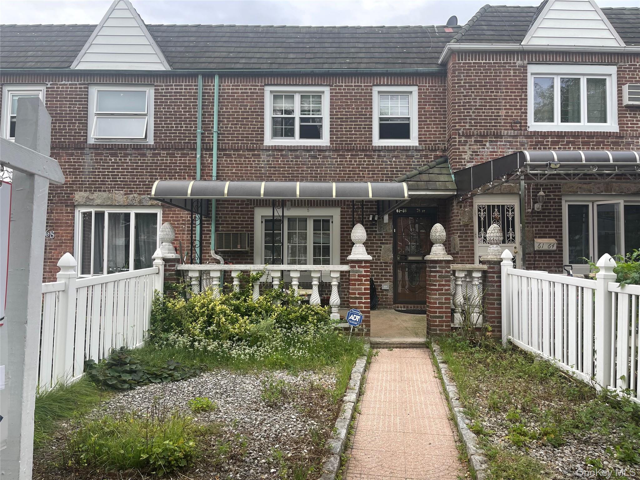 6166 78th Street Property Photo 1