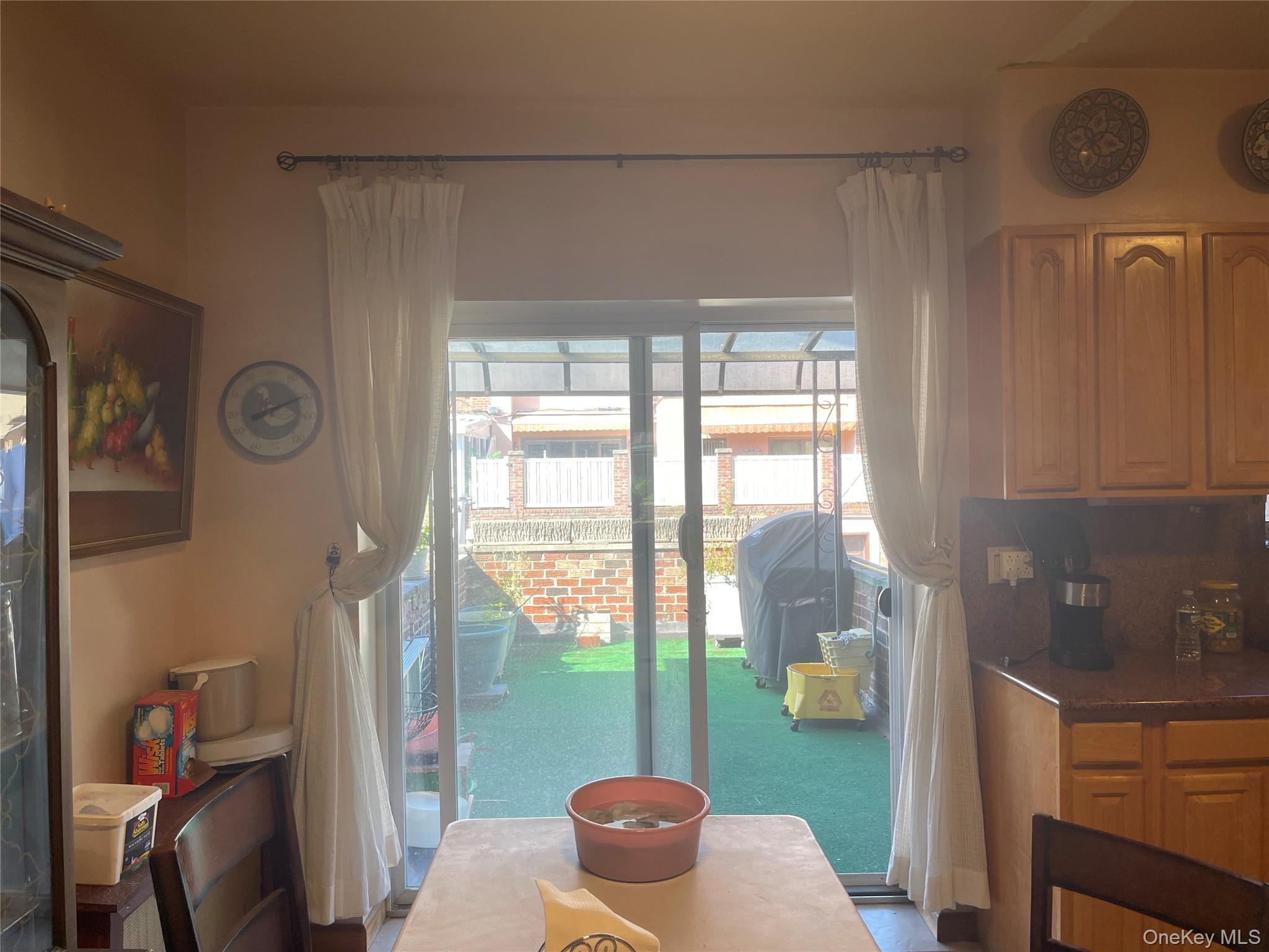6166 78th Street Property Photo 4