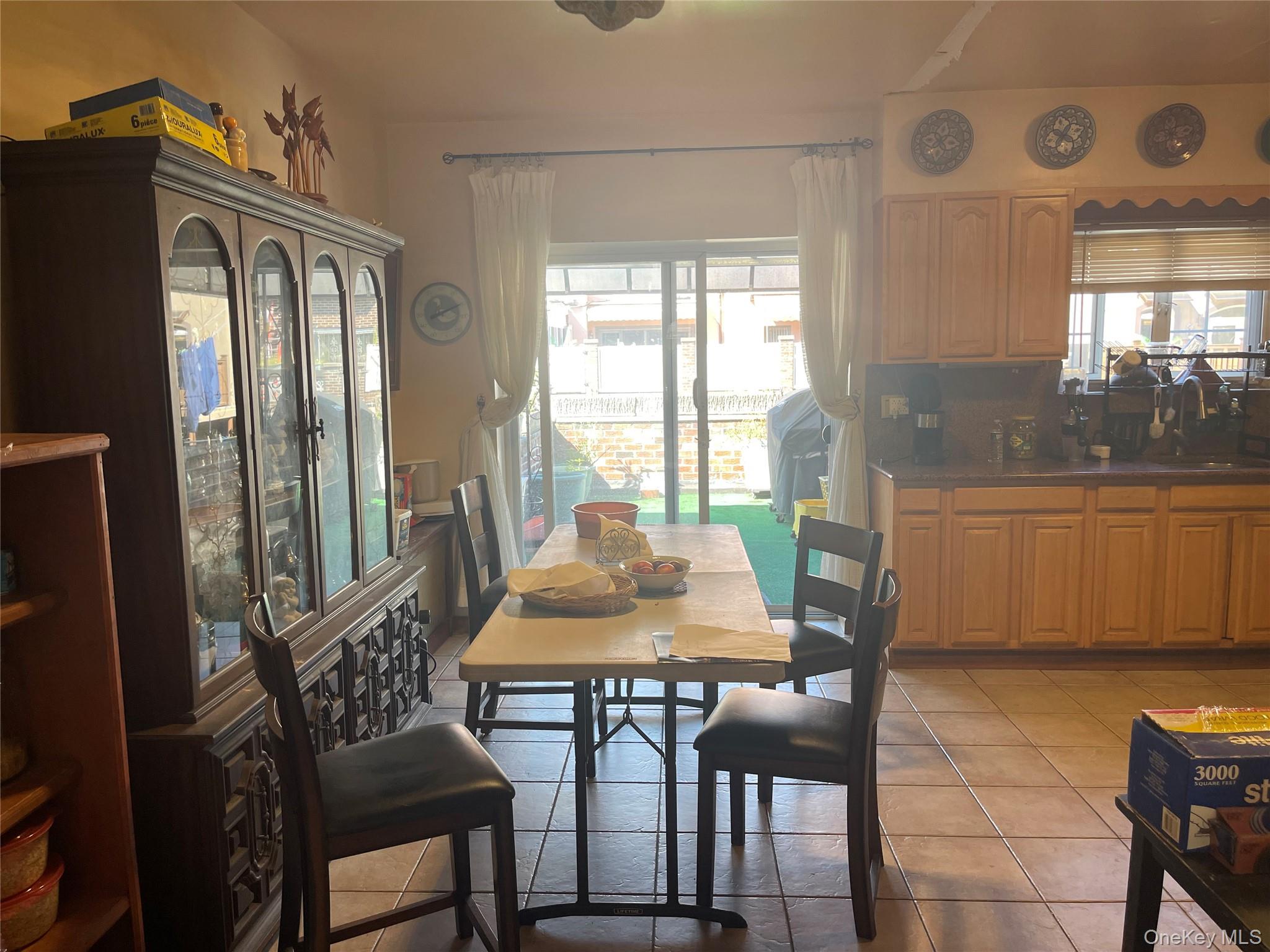 6166 78th Street Property Photo 10