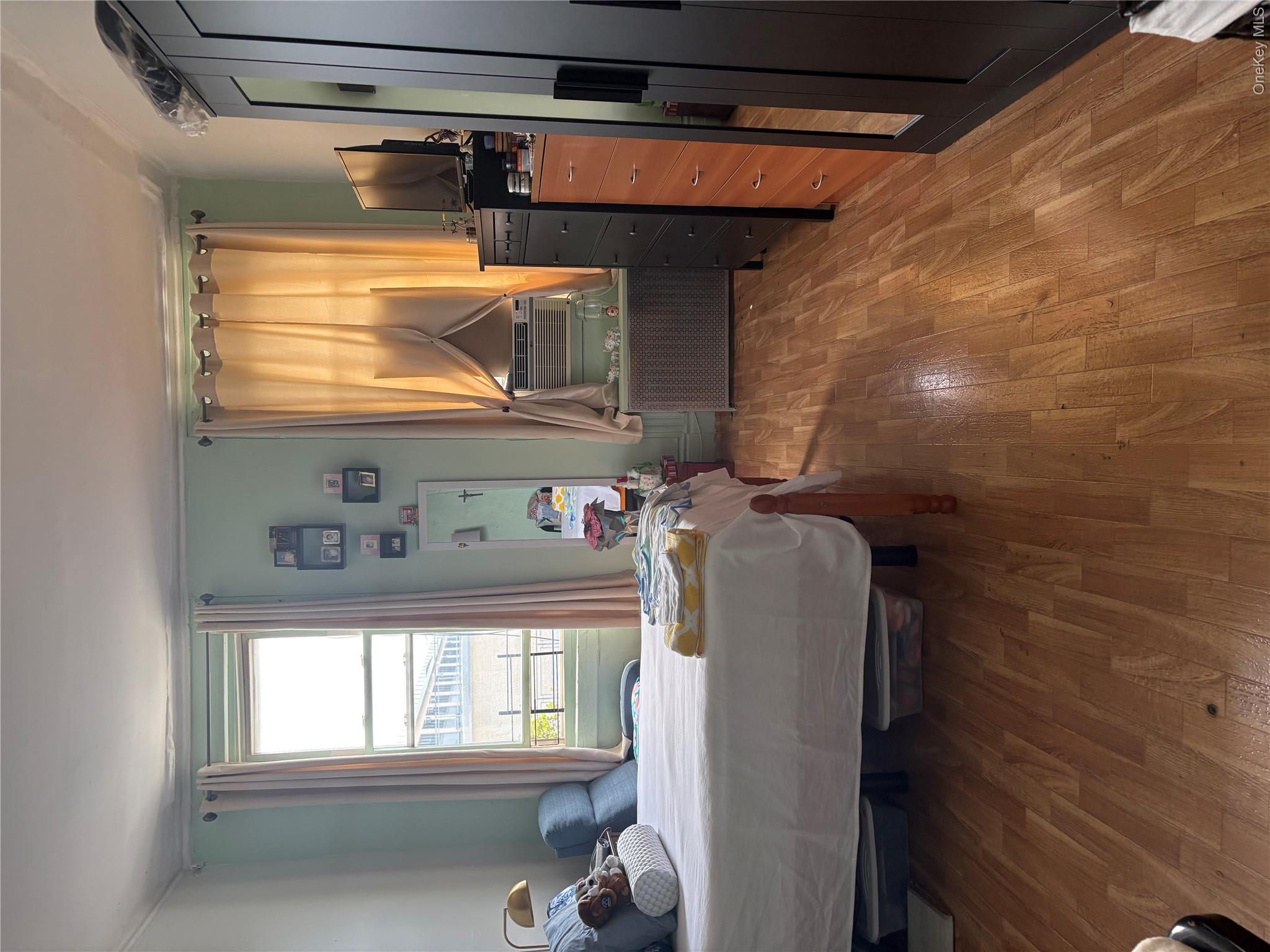 95 Wilson Avenue Property Photo 2