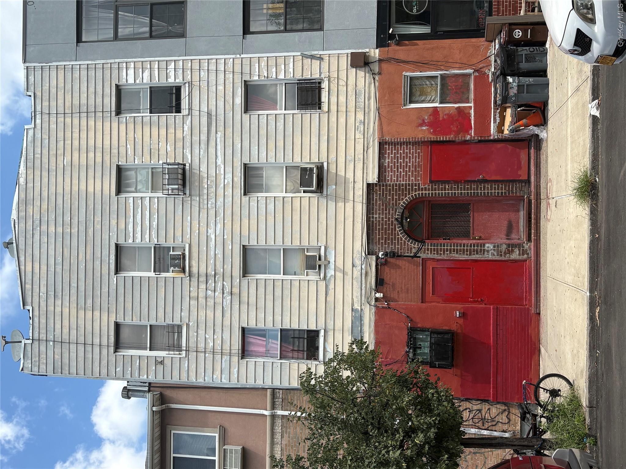 95 Wilson Avenue Property Photo 9