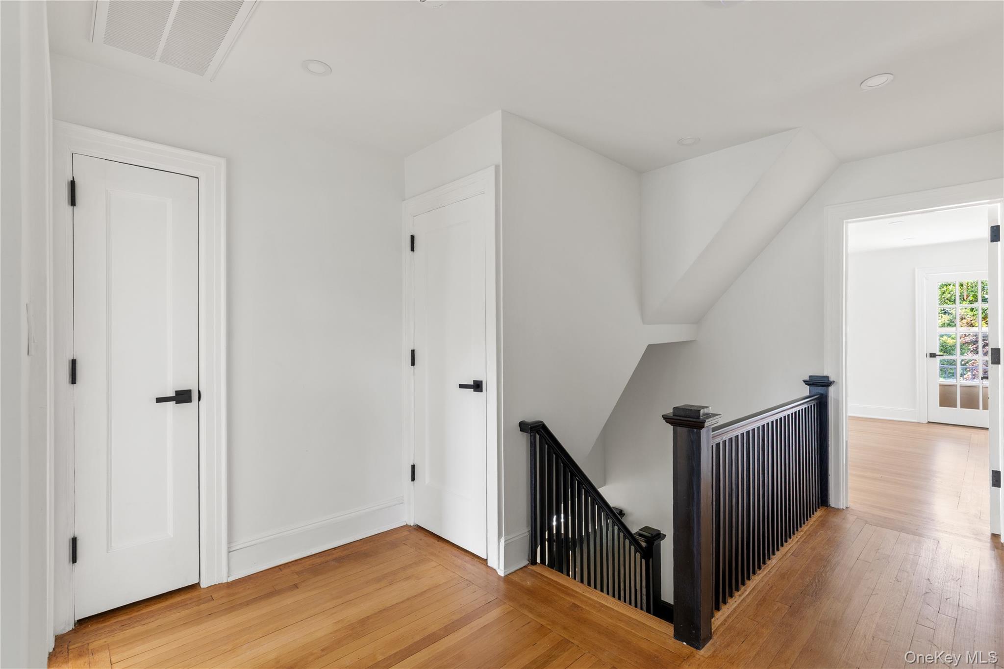 220 Pomander Road Property Photo 11