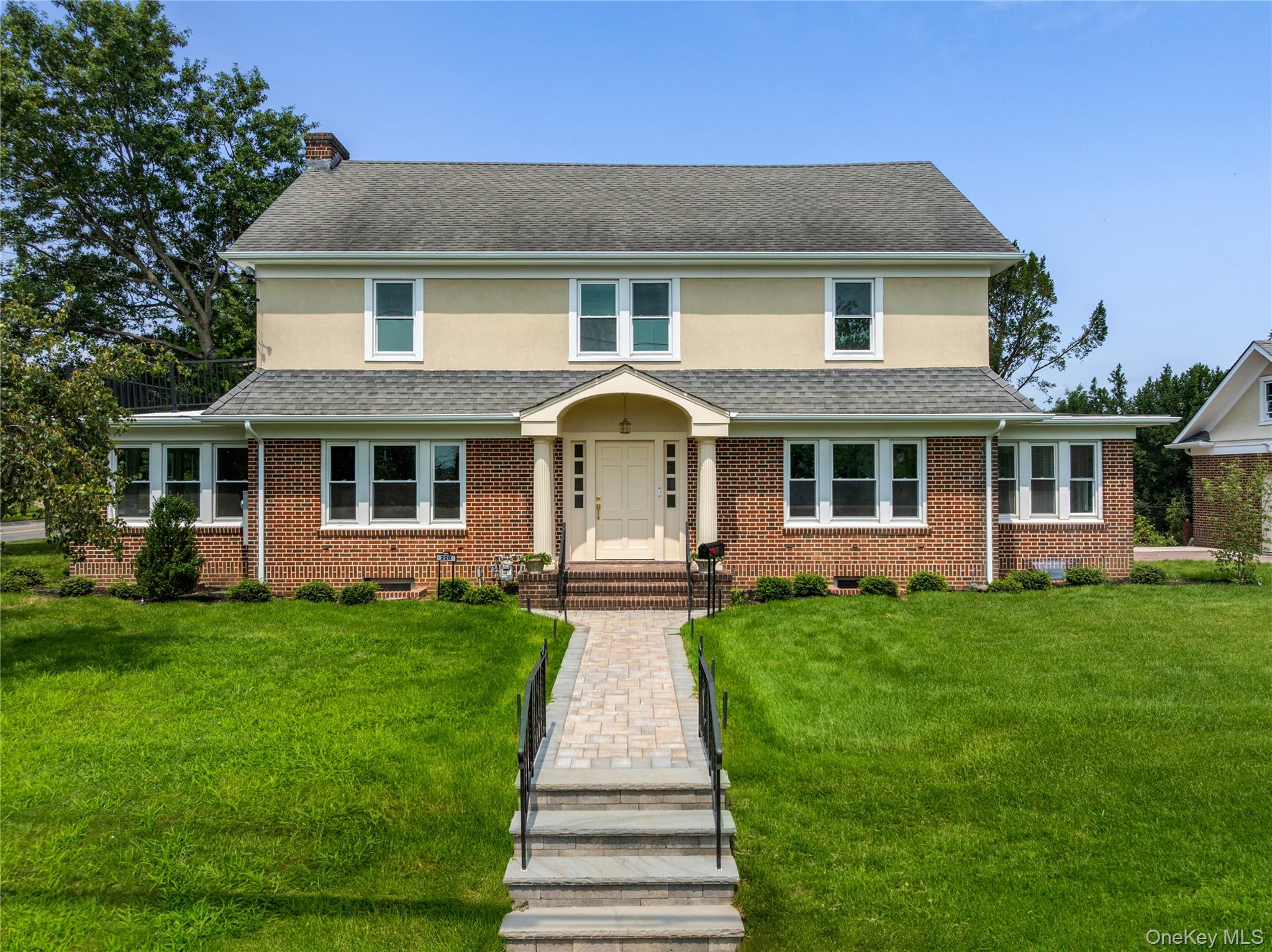 220 Pomander Road Property Photo 18