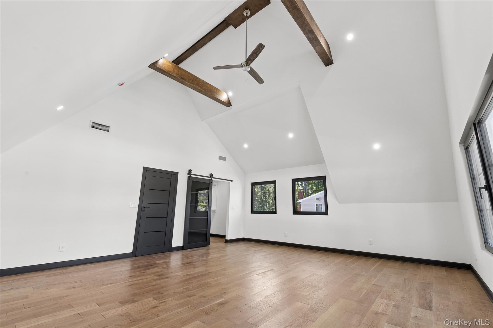 1355 Locust Avenue Property Photo 31