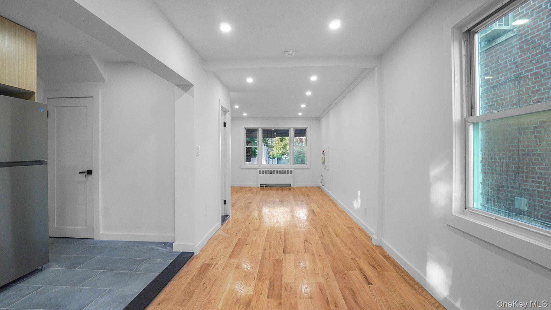 4135 Murdock Avenue Property Photo 12