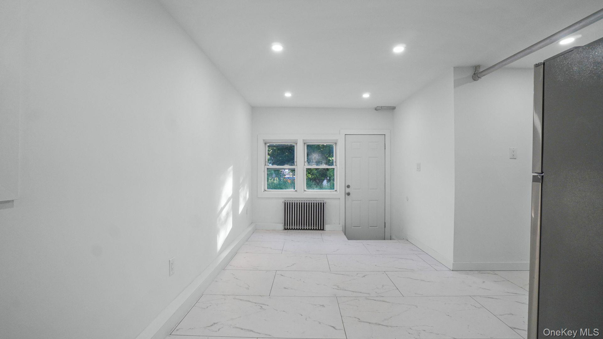 4135 Murdock Avenue Property Photo 19