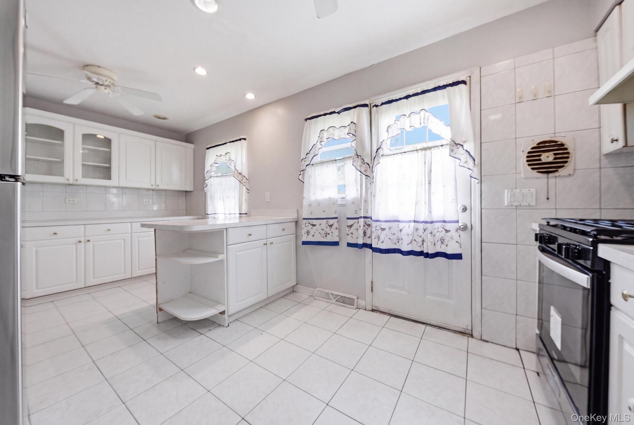 27 Hapsburg Place Property Photo 7