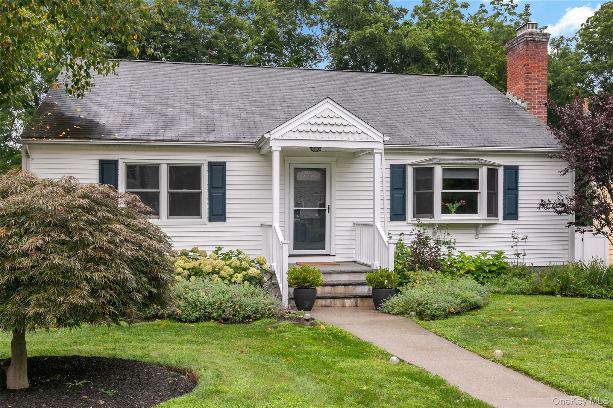 16 Brook Street Property Photo 1