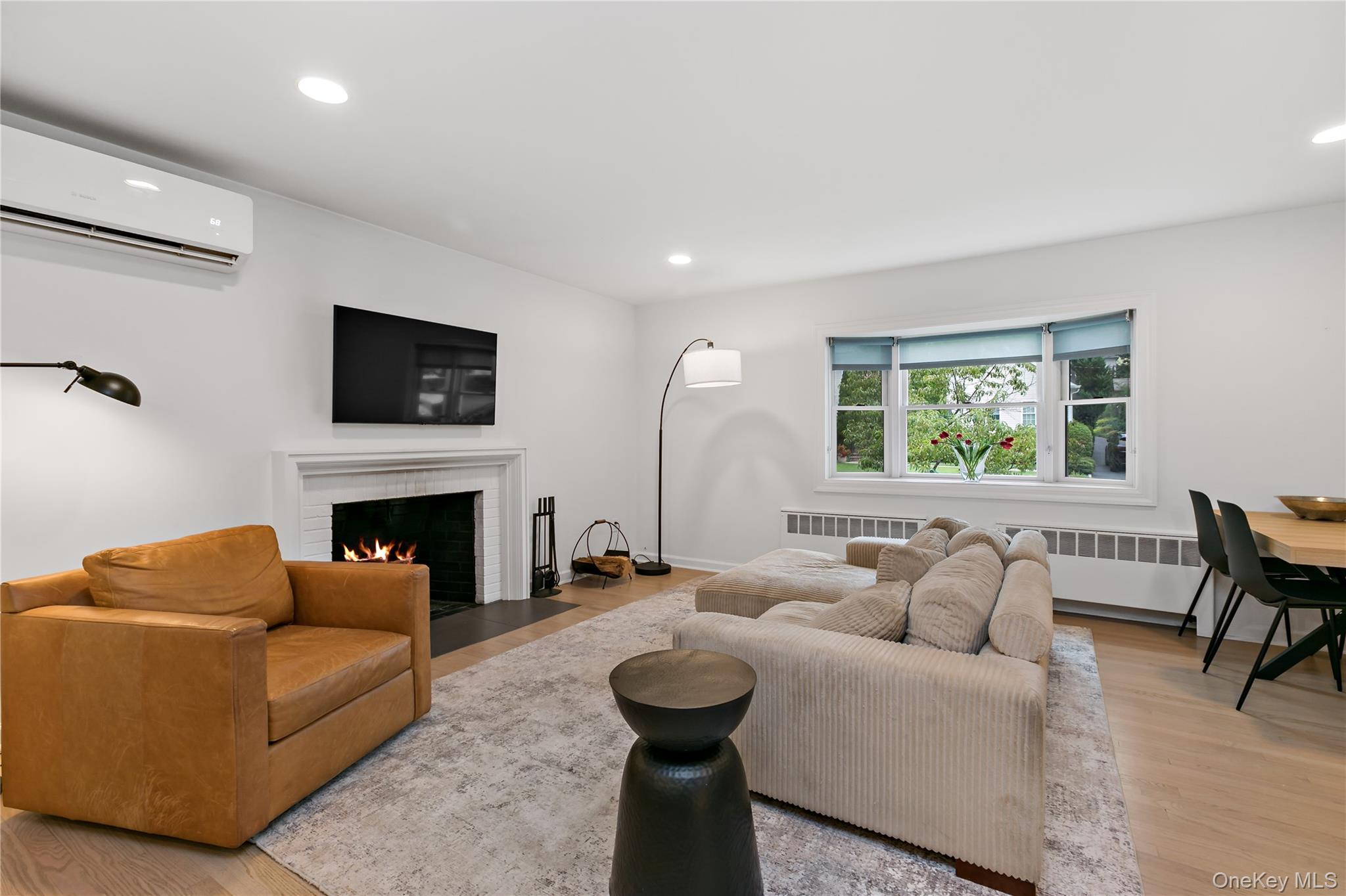 16 Brook Street Property Photo 2