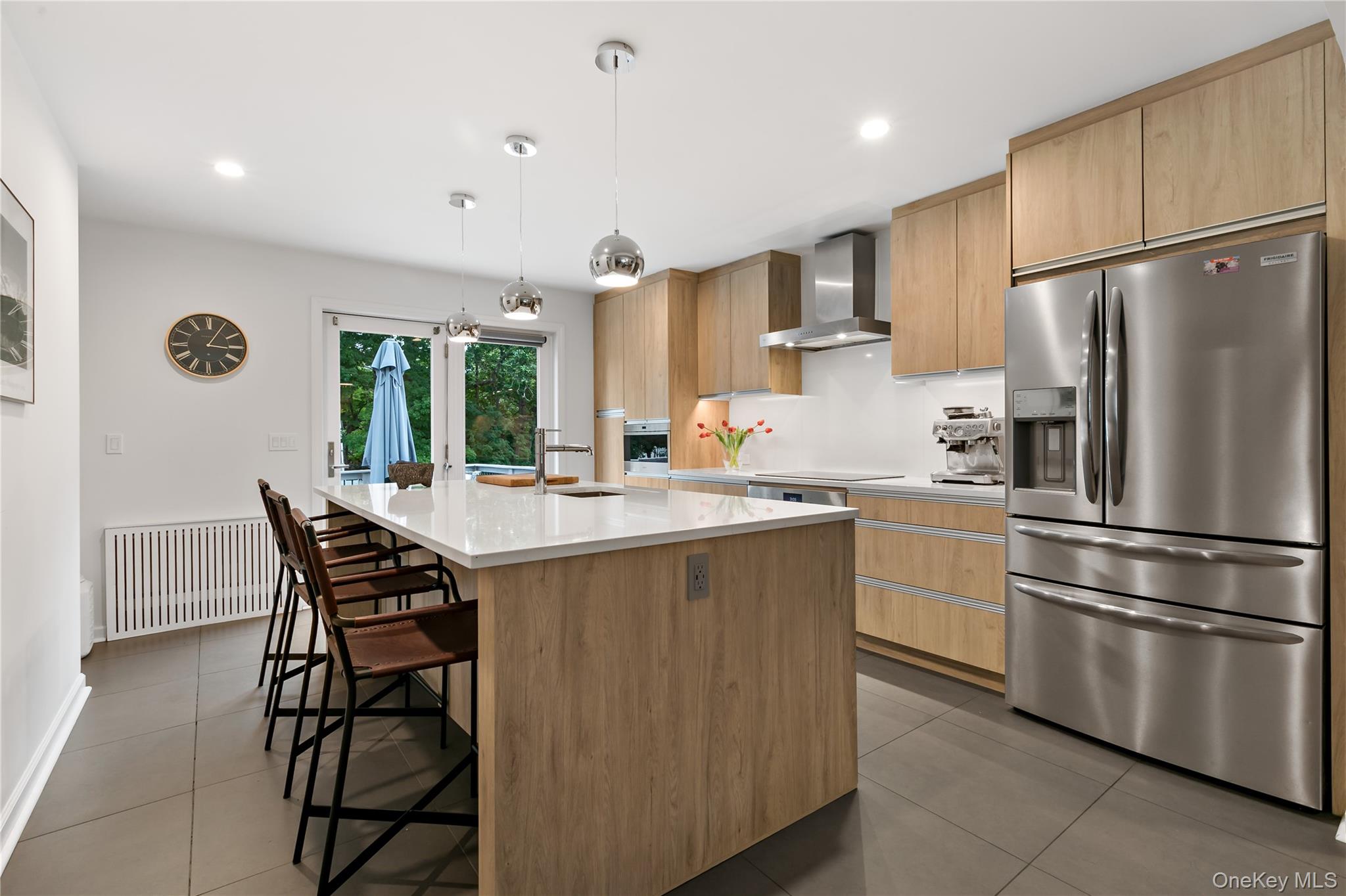 16 Brook Street Property Photo 6