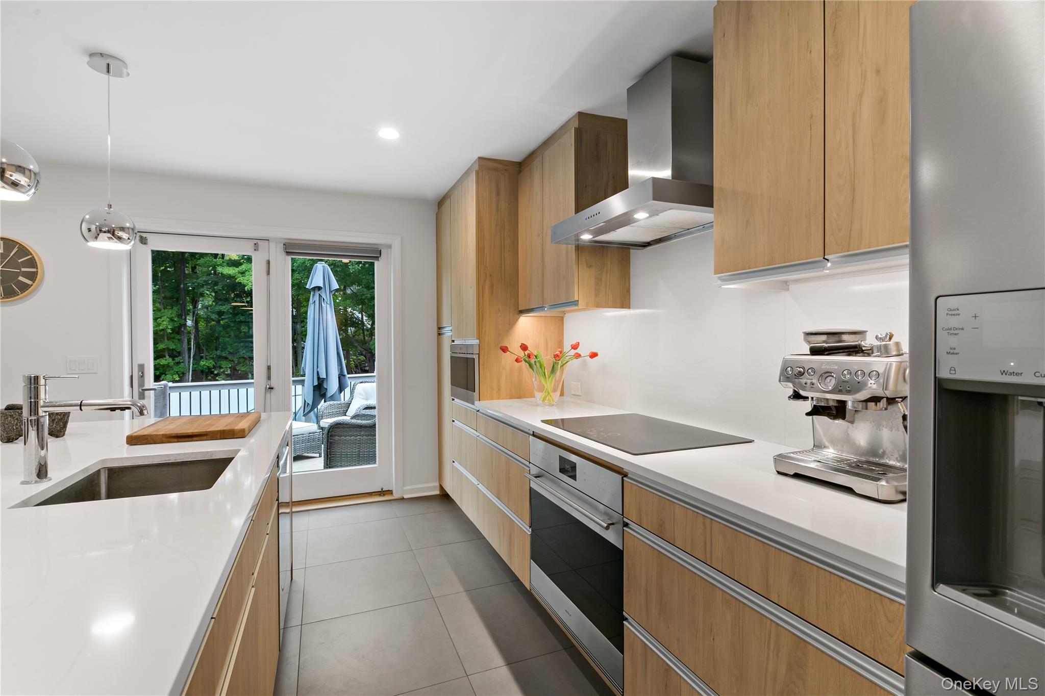 16 Brook Street Property Photo 8