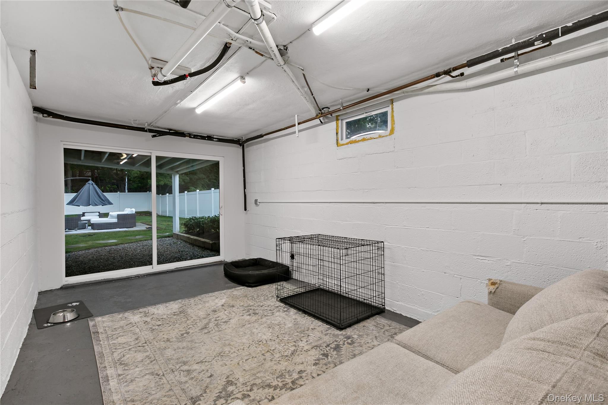 16 Brook Street Property Photo 17