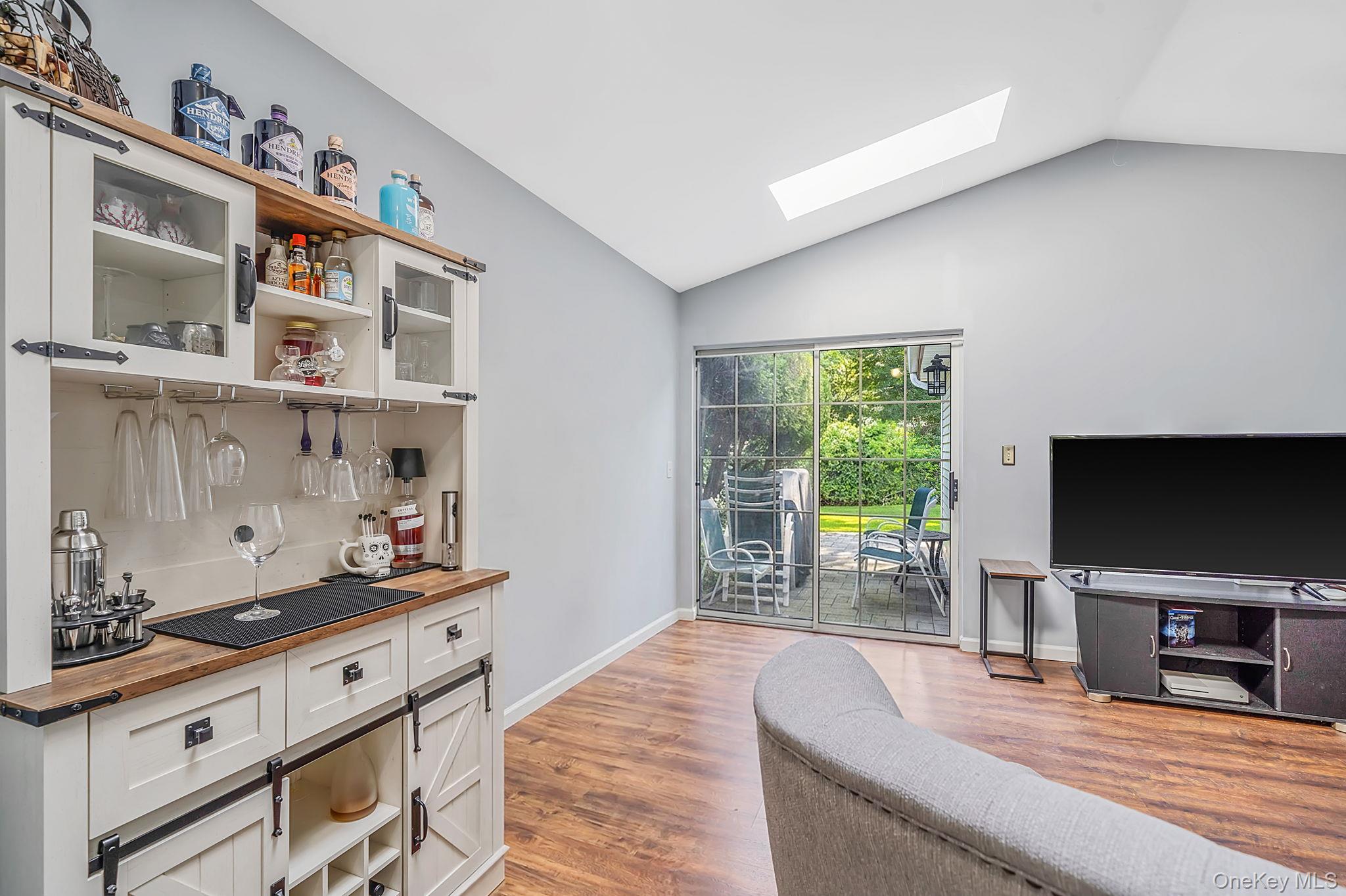 4 Balmoral Court Property Photo 10