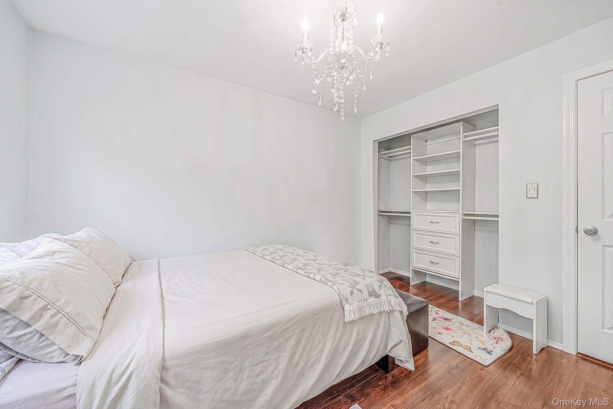 4 Balmoral Court Property Photo 17