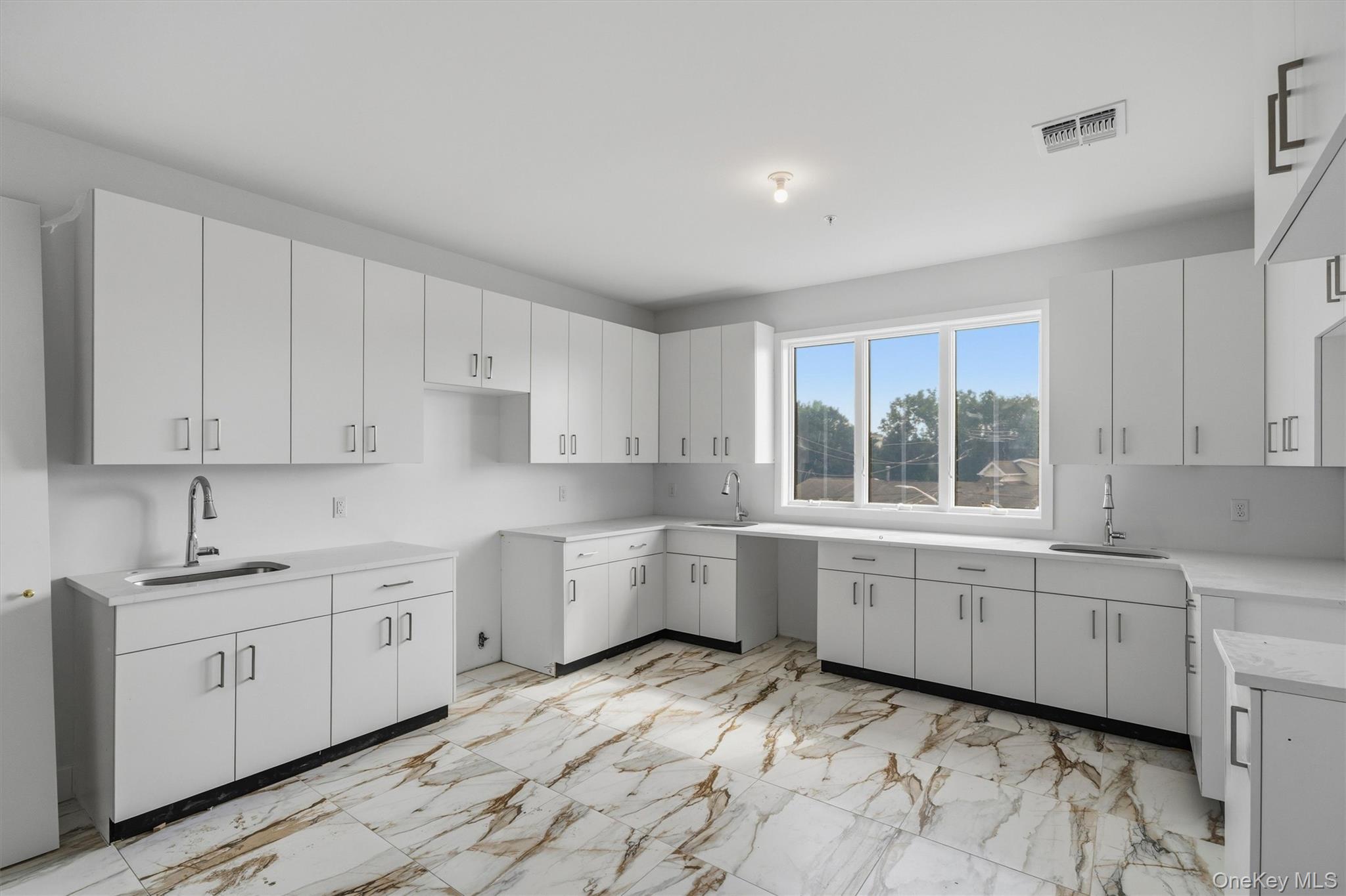 4 Melitz Street 216 Property Photo 19