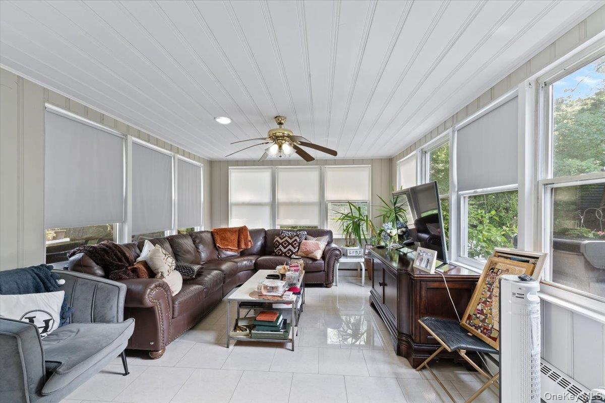 25 Bentley Road Property Photo 8