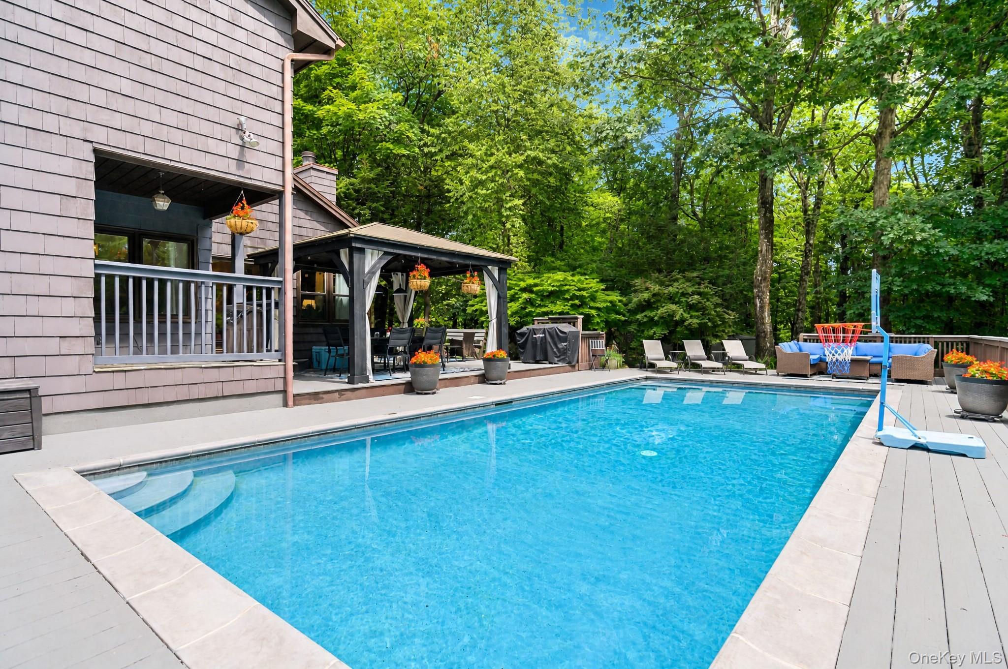 11 Coach Hill Drive Danbury, Ct Property Photo 28