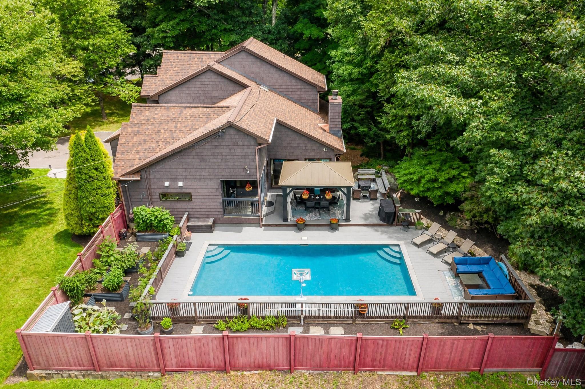 11 Coach Hill Drive Danbury, Ct Property Photo 36