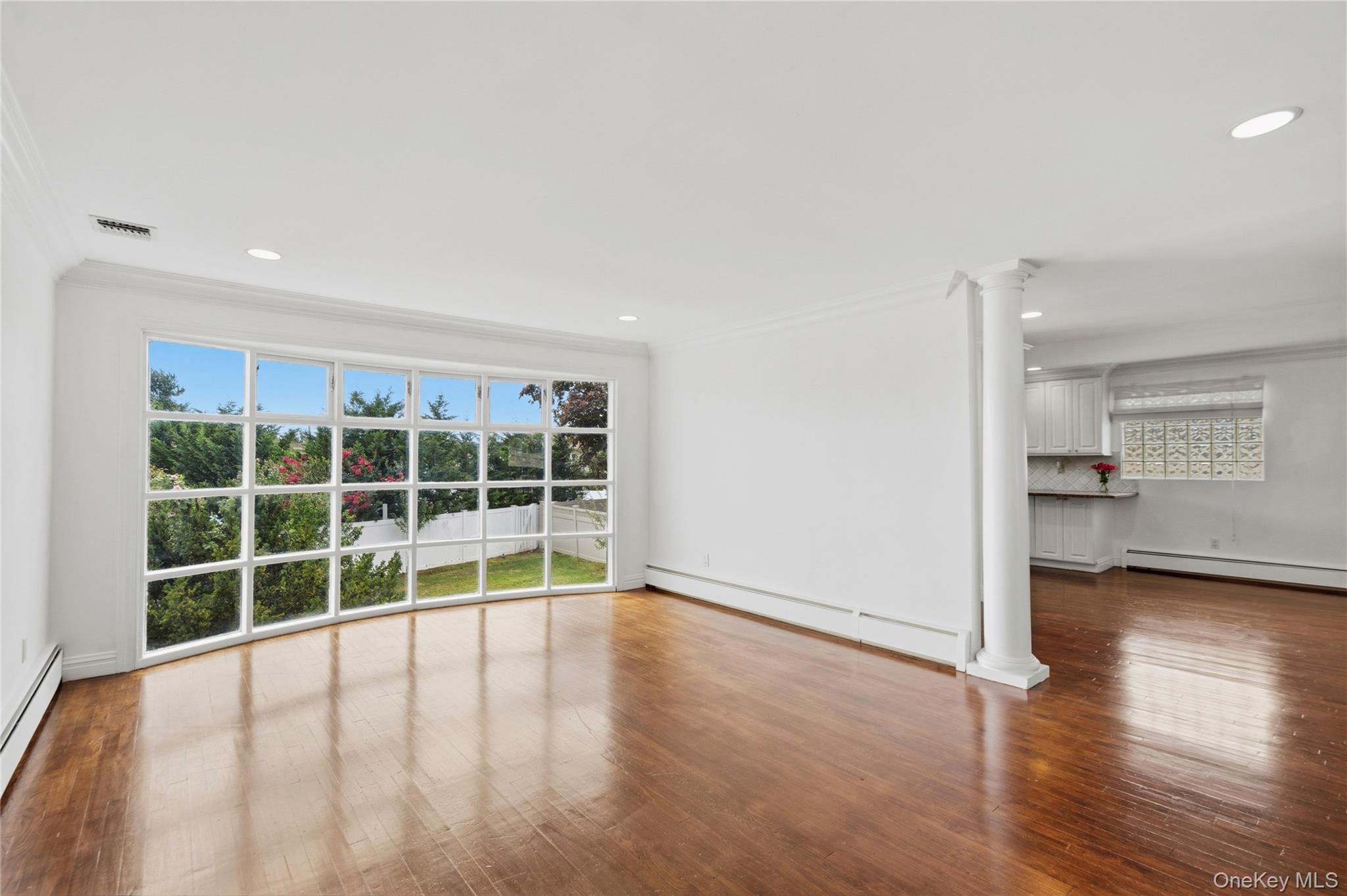 2054 Whalen Avenue Property Photo 7