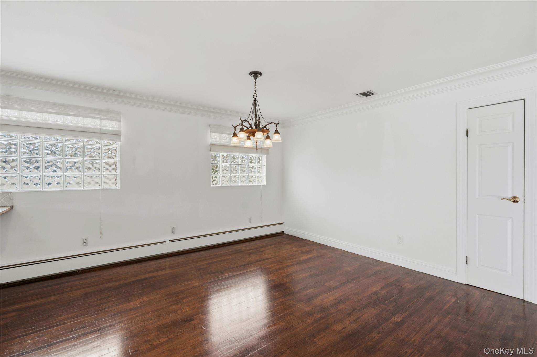 2054 Whalen Avenue Property Photo 16
