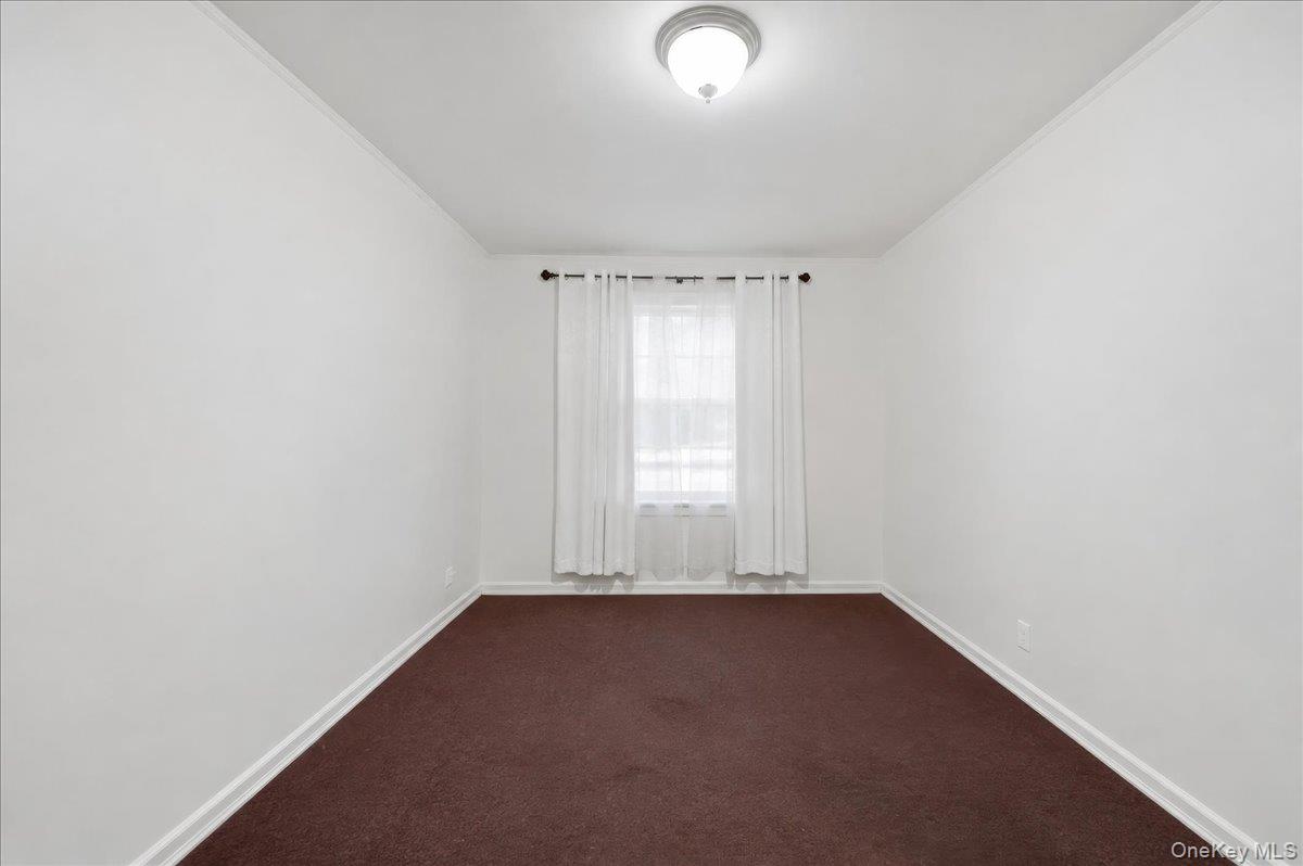 308 W 234th Street Property Photo 11