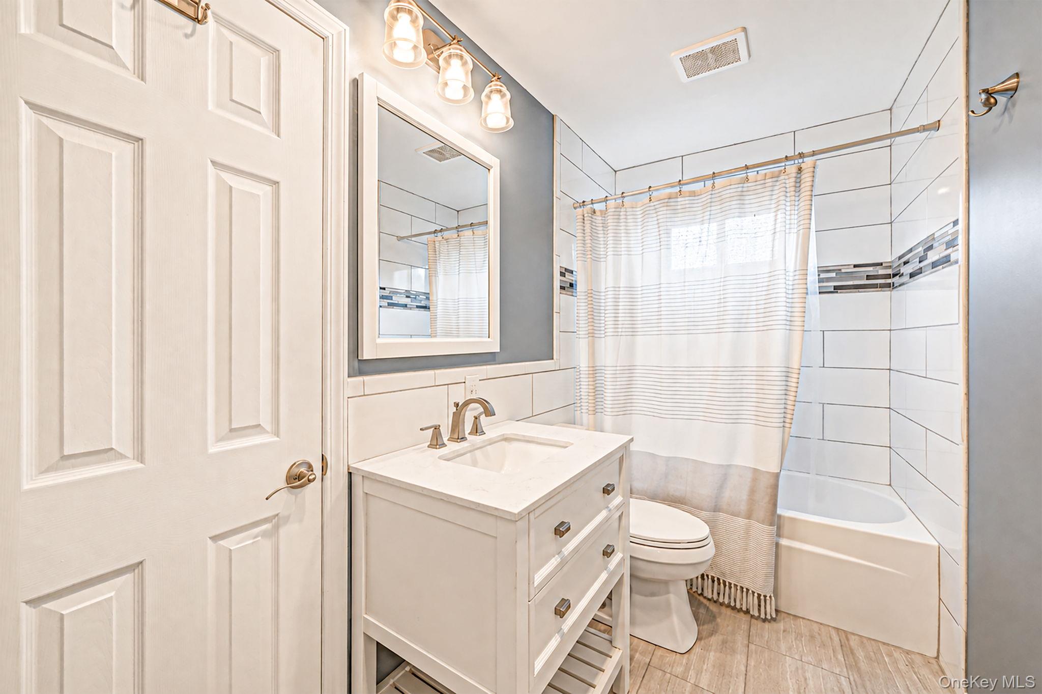 86 Creighton Avenue Property Photo 21