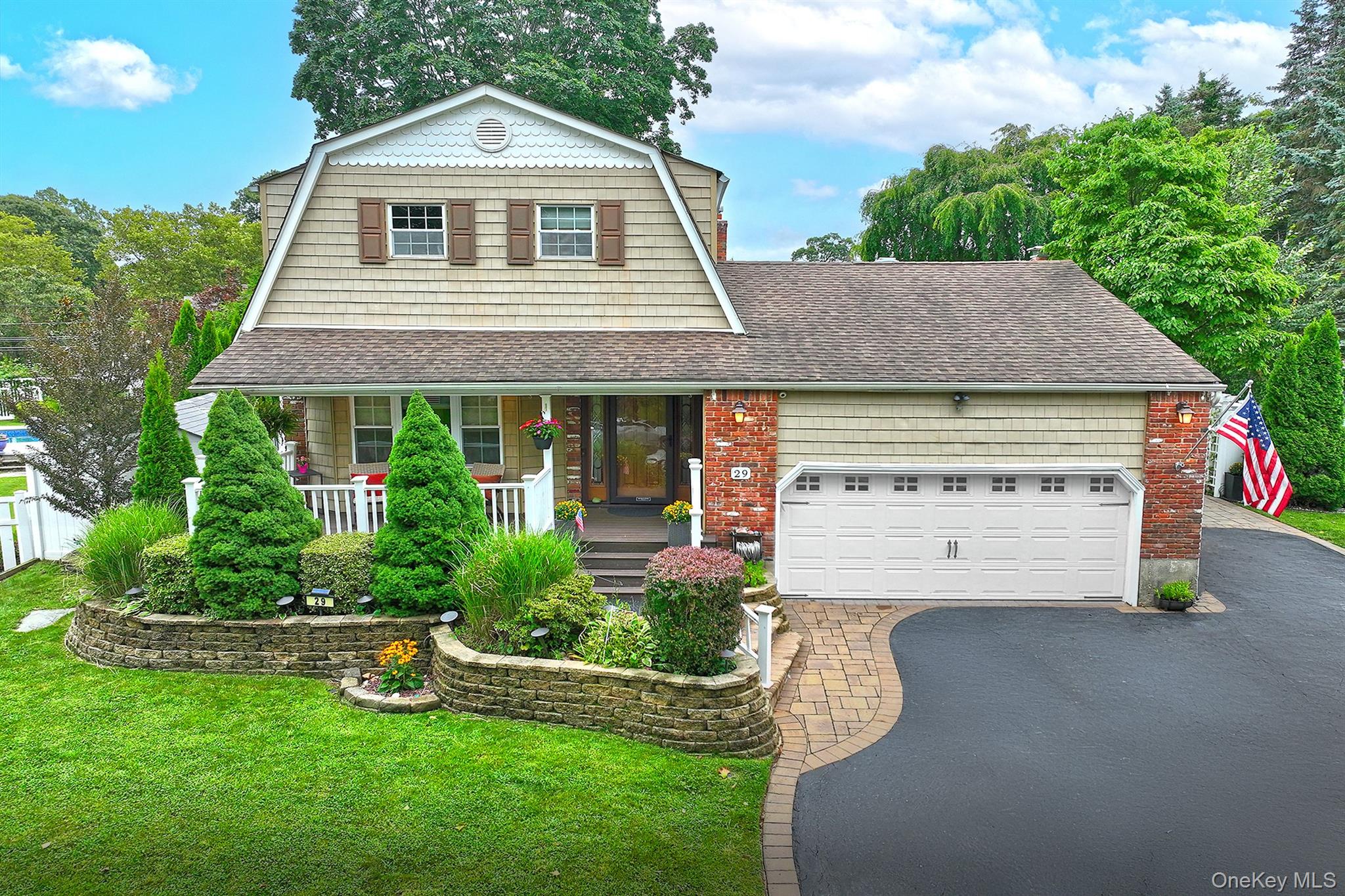 29 Boxwood Drive Property Photo 1