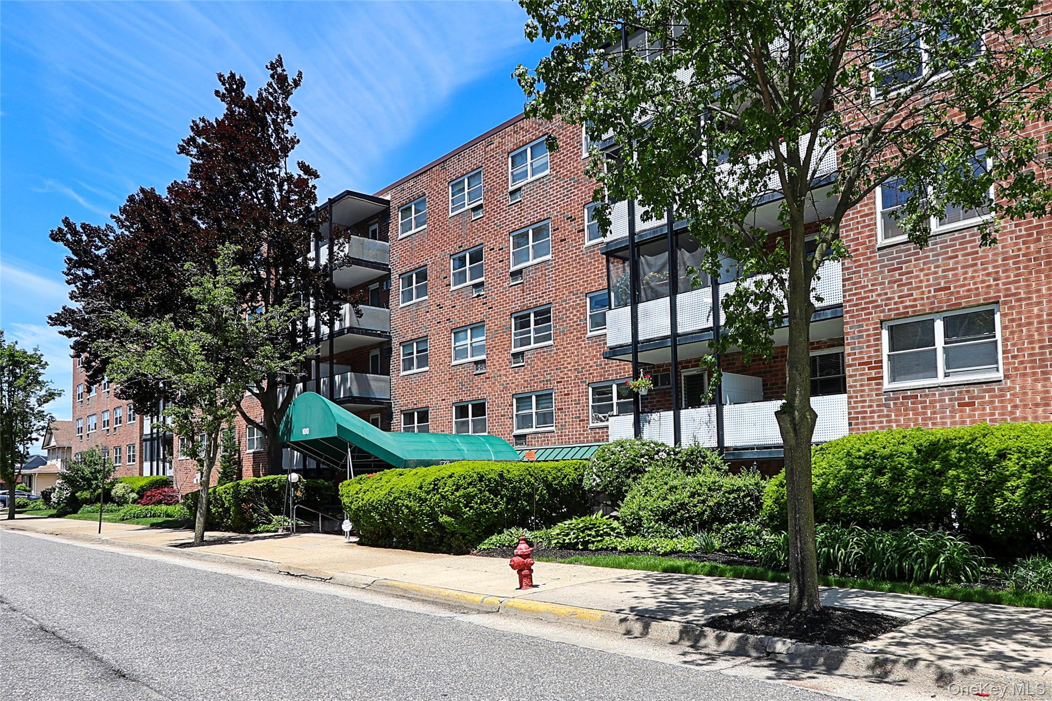 100 Lincoln Avenue 3d Property Photo 2