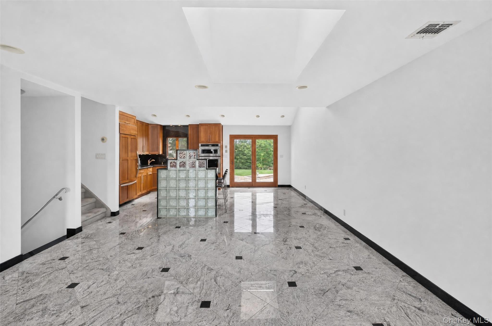 68 Briarwood Lane Property Photo 10