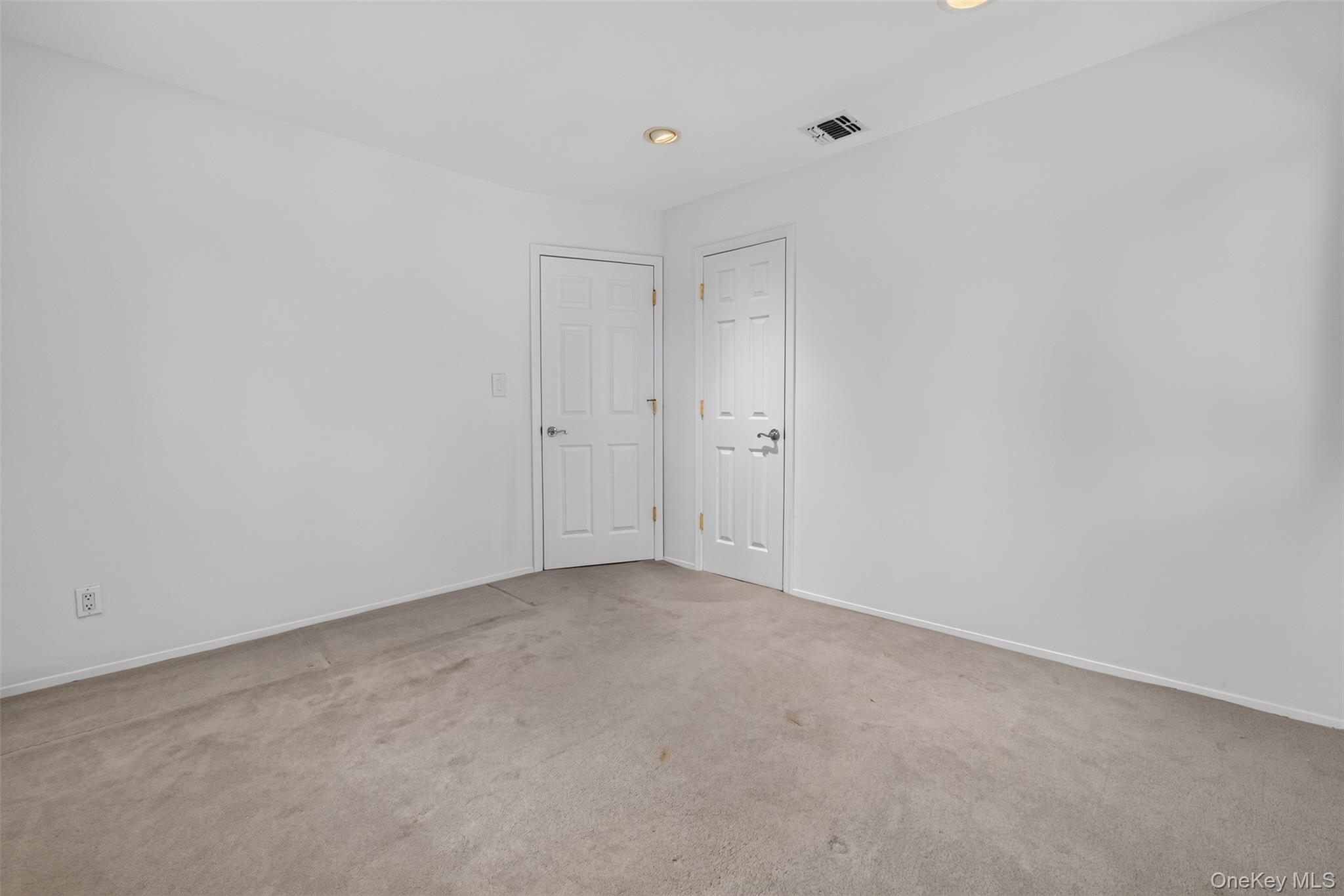 68 Briarwood Lane Property Photo 13