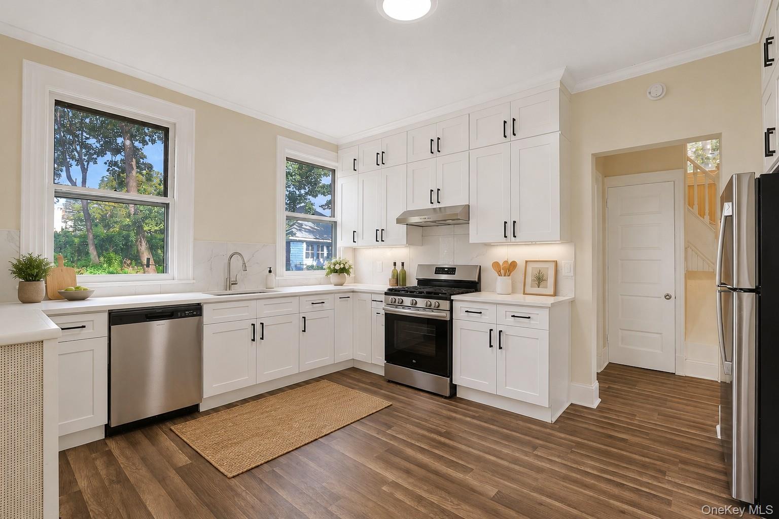 147 N Fulton Avenue Property Photo 10