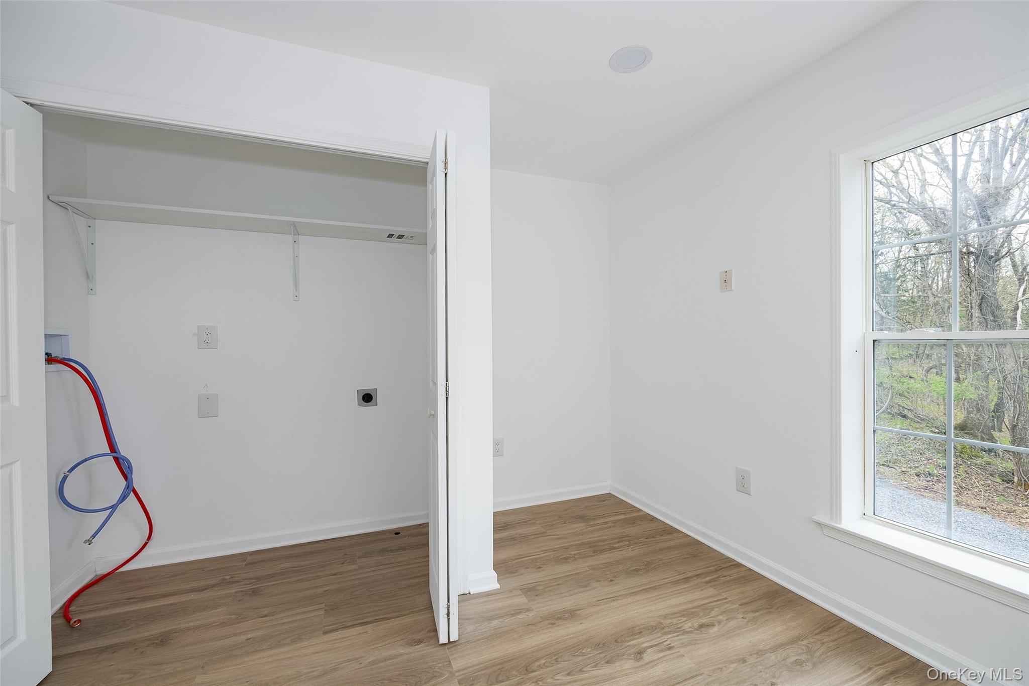 83 Weaver Road Property Photo 8